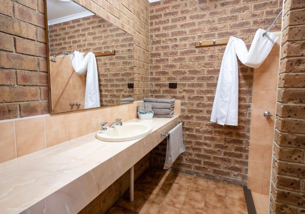 Eildon Hotel | Eildon Parkview Motor Inn Room 7