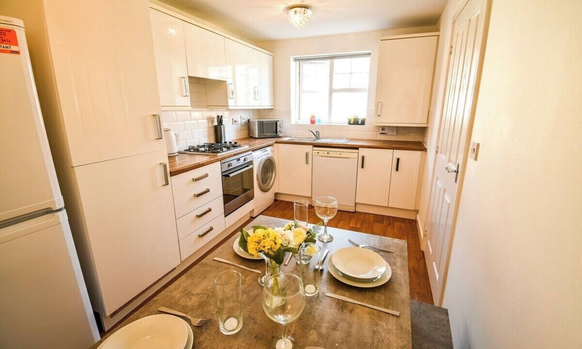 Stockton-on-Tees House | Einstein House | Horizon Stays