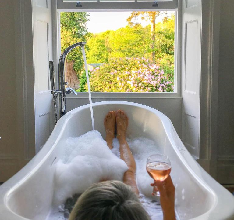 Welshpool Bed & Breakfast | Eithinog Hall