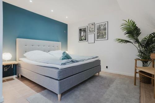 Odense NV Apartment | Eksklusiv 2BR lejlighed I Terrasse I Fri parkering