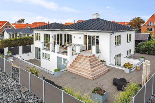 Ringkobing House | Eksklusiv Ferieoase Med Plads Til Hele Familien, Med Udsigt Til Fjorden