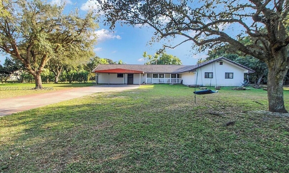 Ludlam House | El bosque encantado