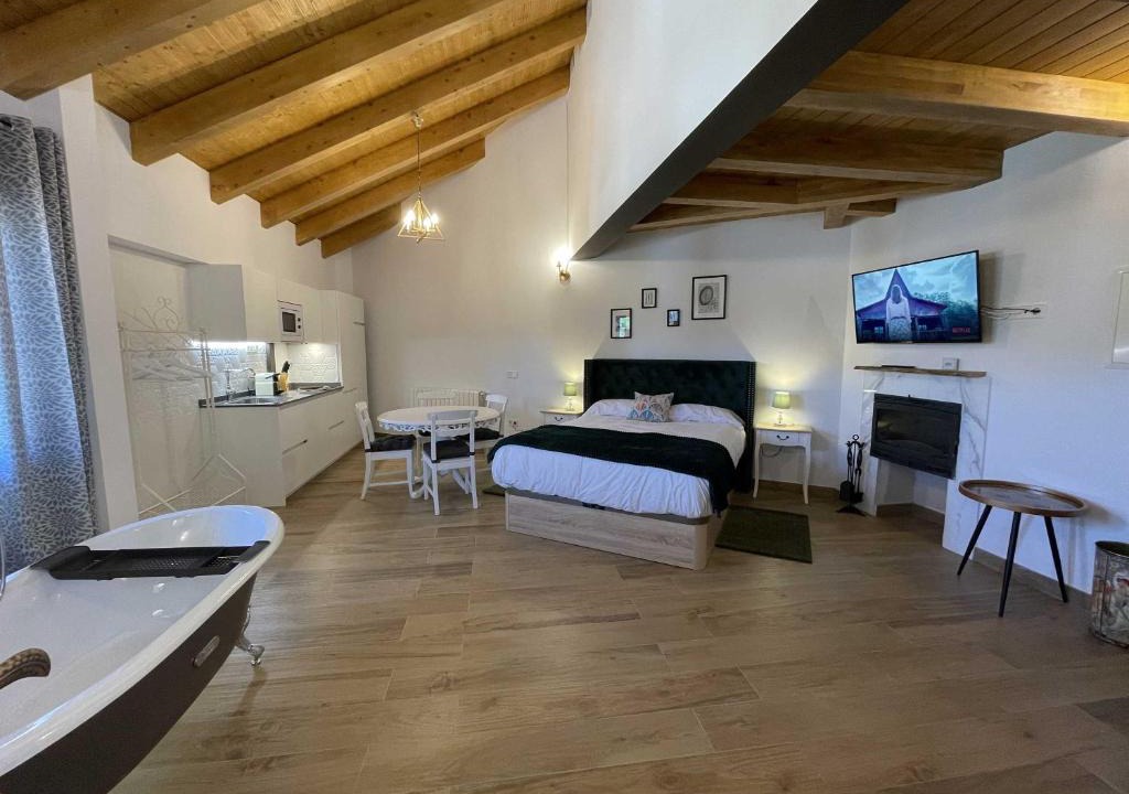 Montejo de la Sierra Apartment | El Bulín de Montejo