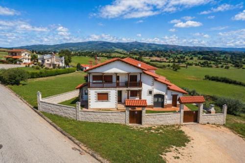 Lanchares House | El Carloto Lanchares