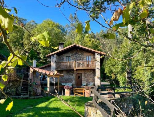 Argomilla House | EL CURRILLO, PRECIOSA CASA RURAL AL LADO CABARCENO