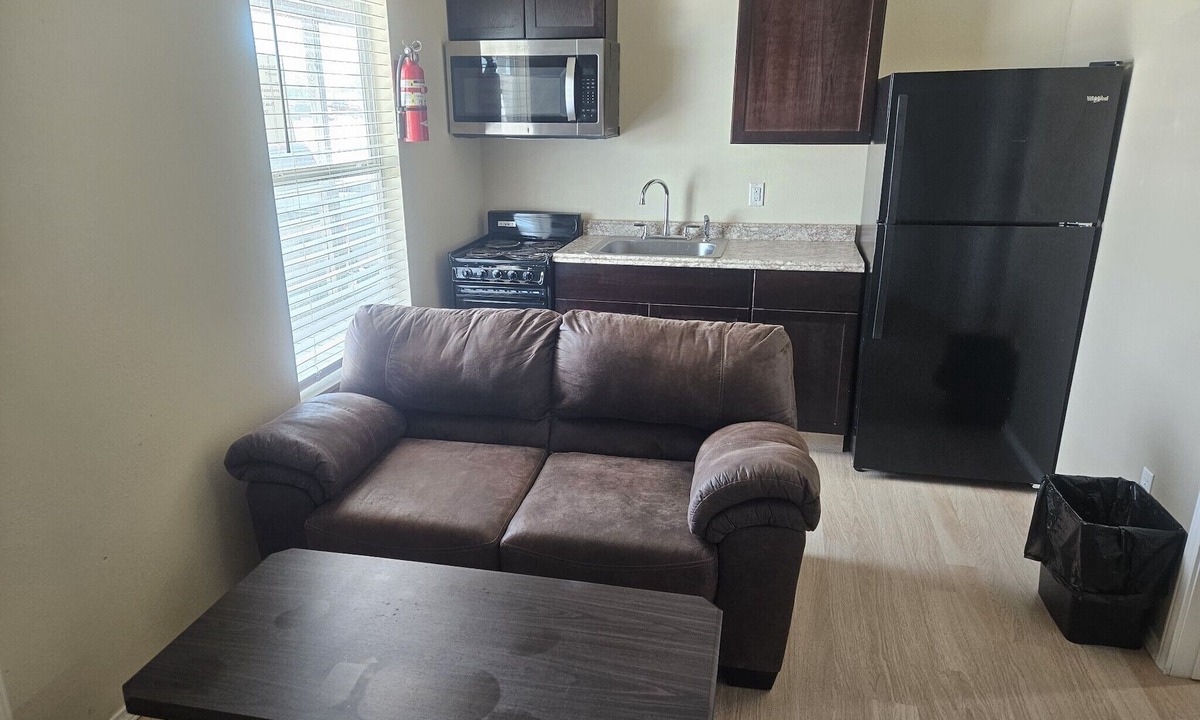 Crystal City Apartment | EL Dorado ranch resort