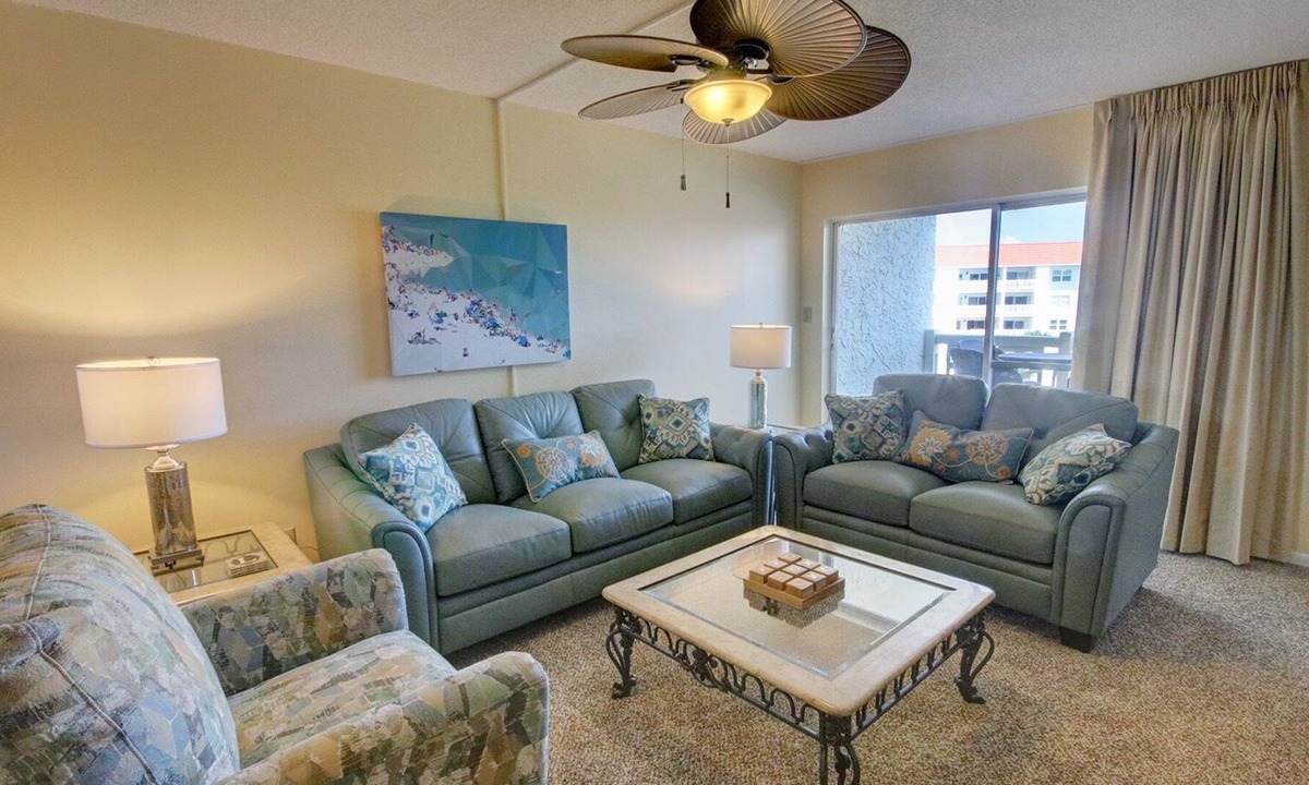 Harold Condo | El Matador 256 - Fifth floor unit