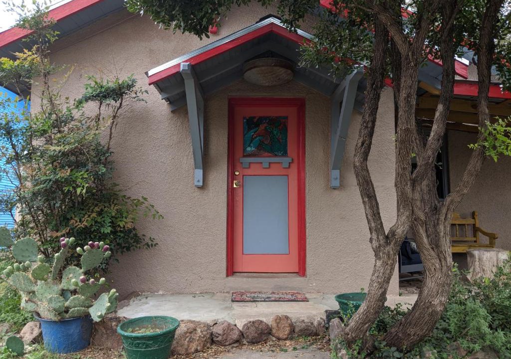 Alpine Bed & Breakfast | El Nopal Casita-Close to Sul Ross State University