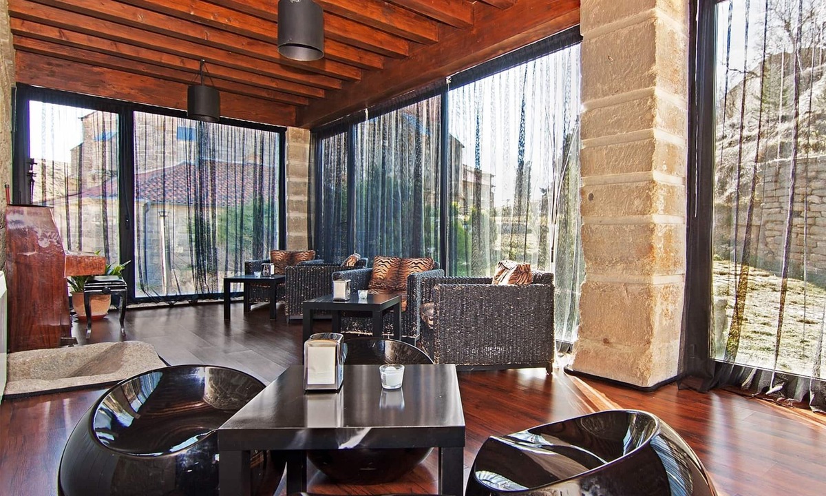 Quintanilla San Garcia Hotel | El Palacete del Obispo