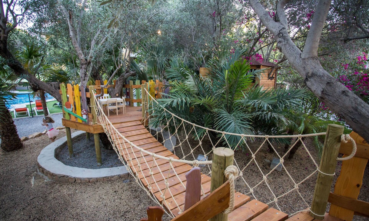 Alicante Hotel | El Palmeral de Madaria