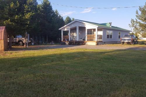 Last Chance House | El Paraiso at Island Park