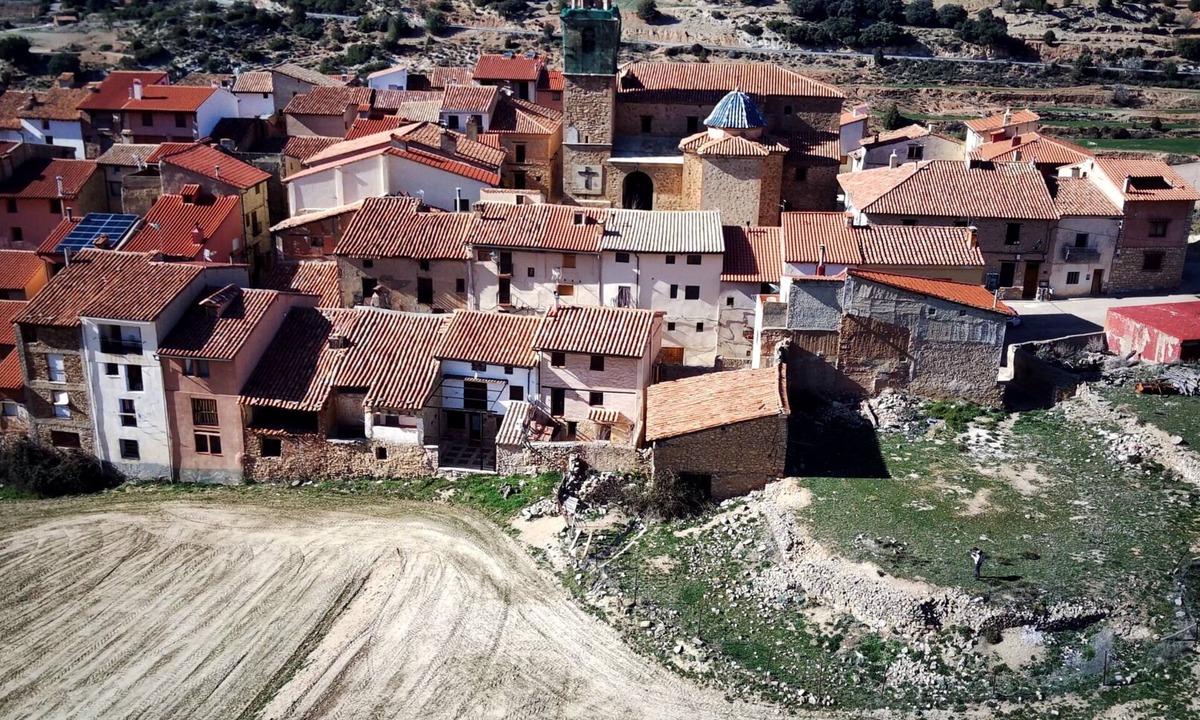 Puebla de San Miguel Cottage | El Pino Albar (Fully equipped and conditioned houses