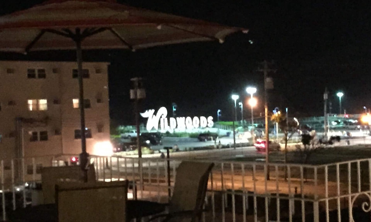 Wildwood Hotel | El Ray motel