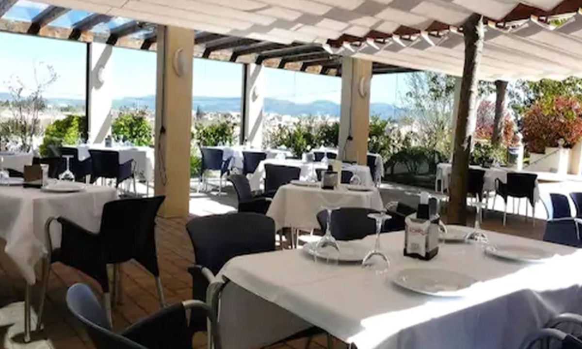 Calderon Hotel | El Tollo Hotel