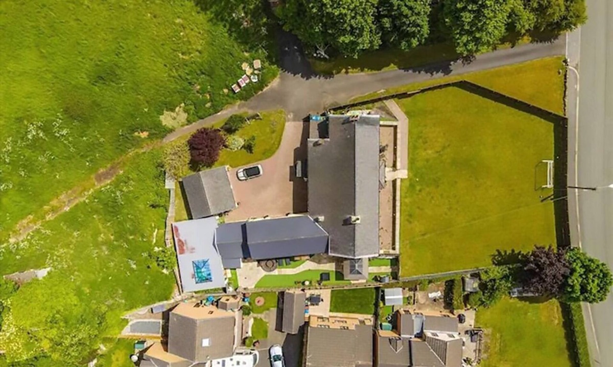 Fishburn House | Elderberry Hall