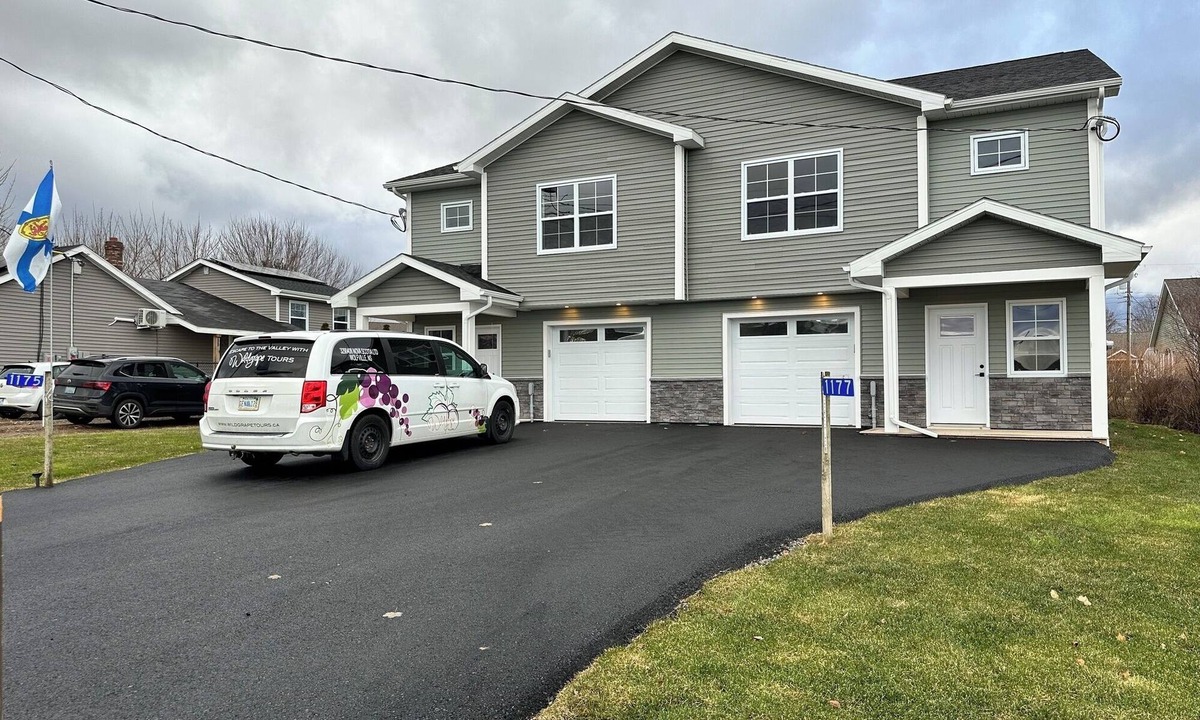 Port Williams House | Elegant 3 Bedroom House