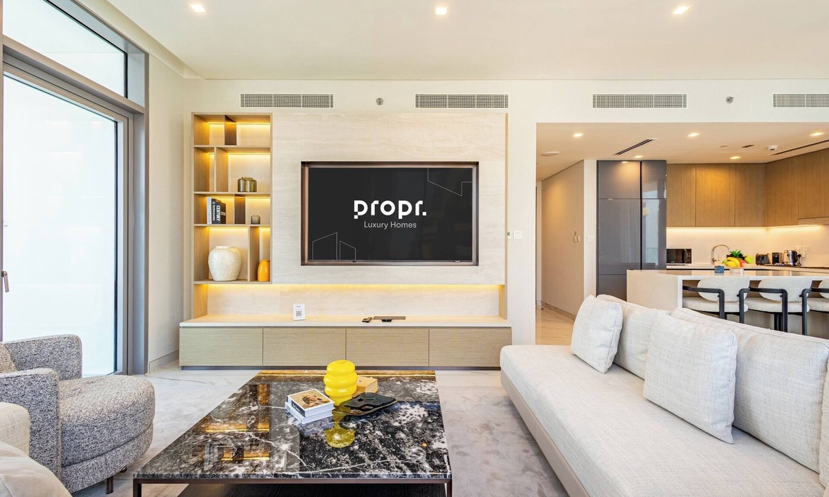 Dubai Marina Apartment | Elegant 3BR Retreat Panoramic Palm and Sea Views
