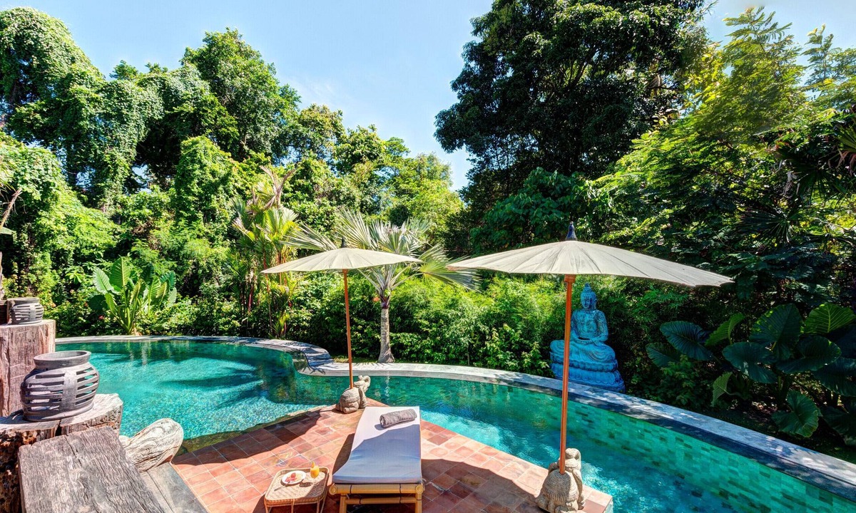 Umalas Villa | Elegant 3BR Villa Canggu | Pool & Dedicated Staff