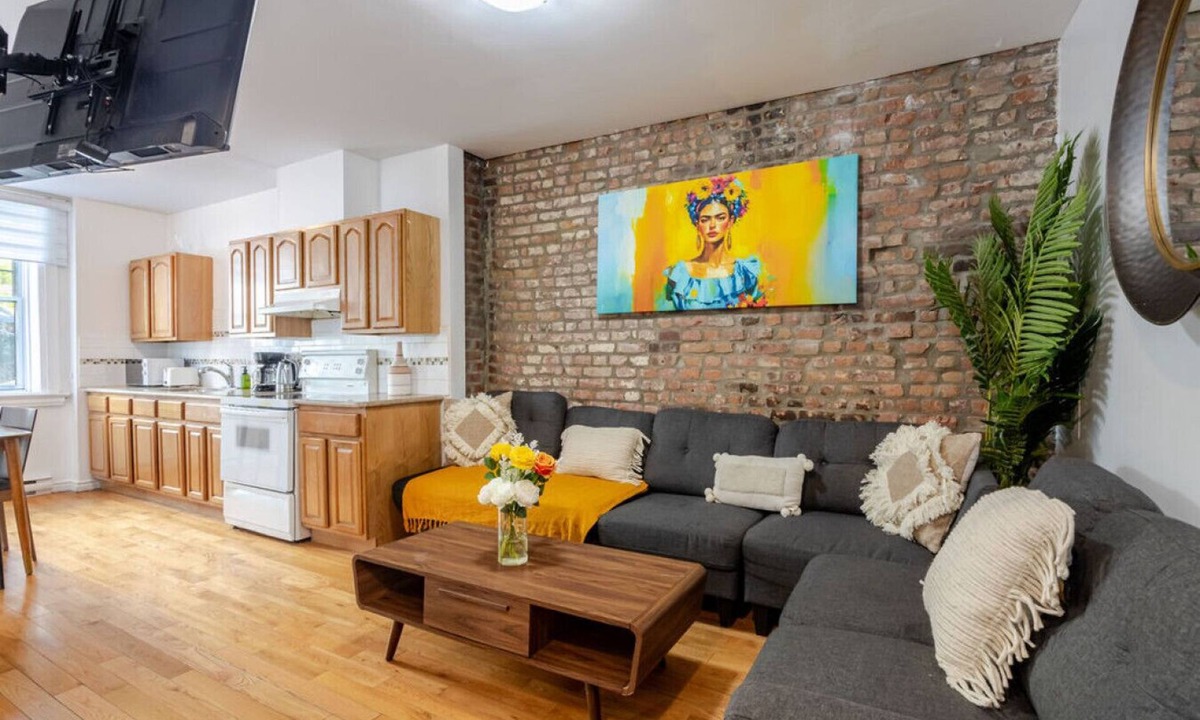 Shaughnessy Village Apartment | Elegant 4BR residence in downtown MTL