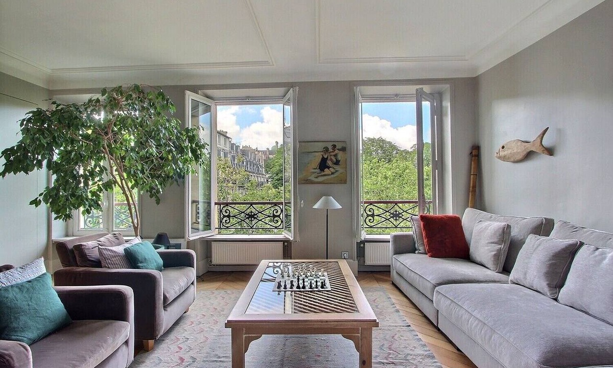 Sorbonne Apartment | Elegant and bright 2 BD 2 BTH, with elevator, in St. Germain, insurance included