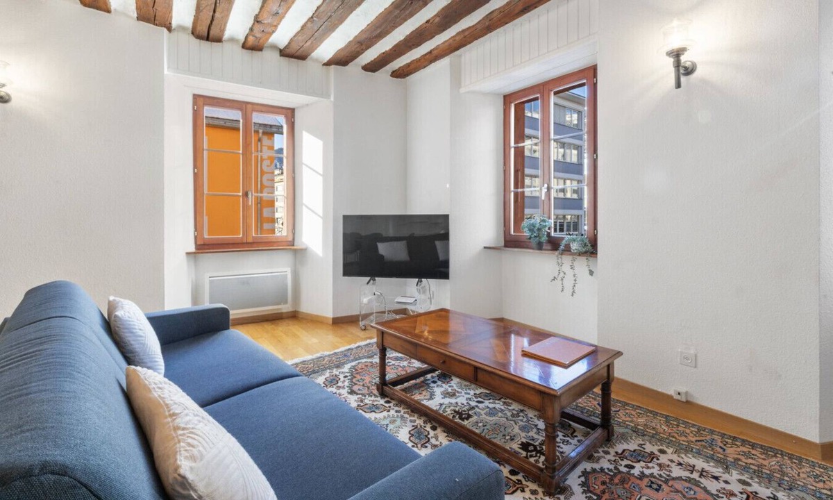 Sierre Apartment | Elegant apartment in the Château des Vidomnes