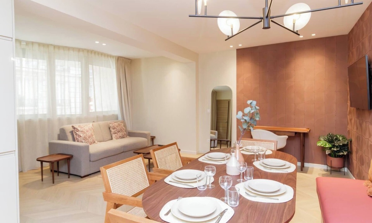 Necker Apartment | Elegant Apartment St Germain des prés Luxembourg Park