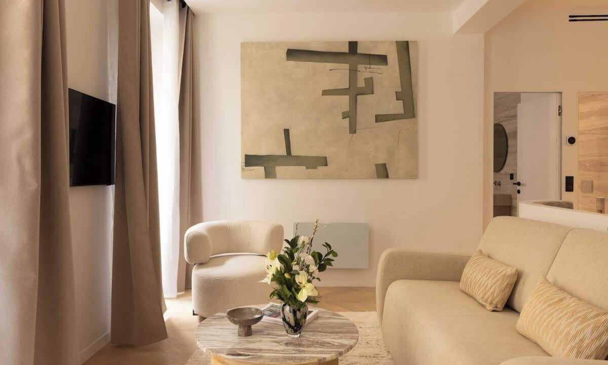 Arts-et-Metiers Apartment | Elegant apartment with AC - Le Marais