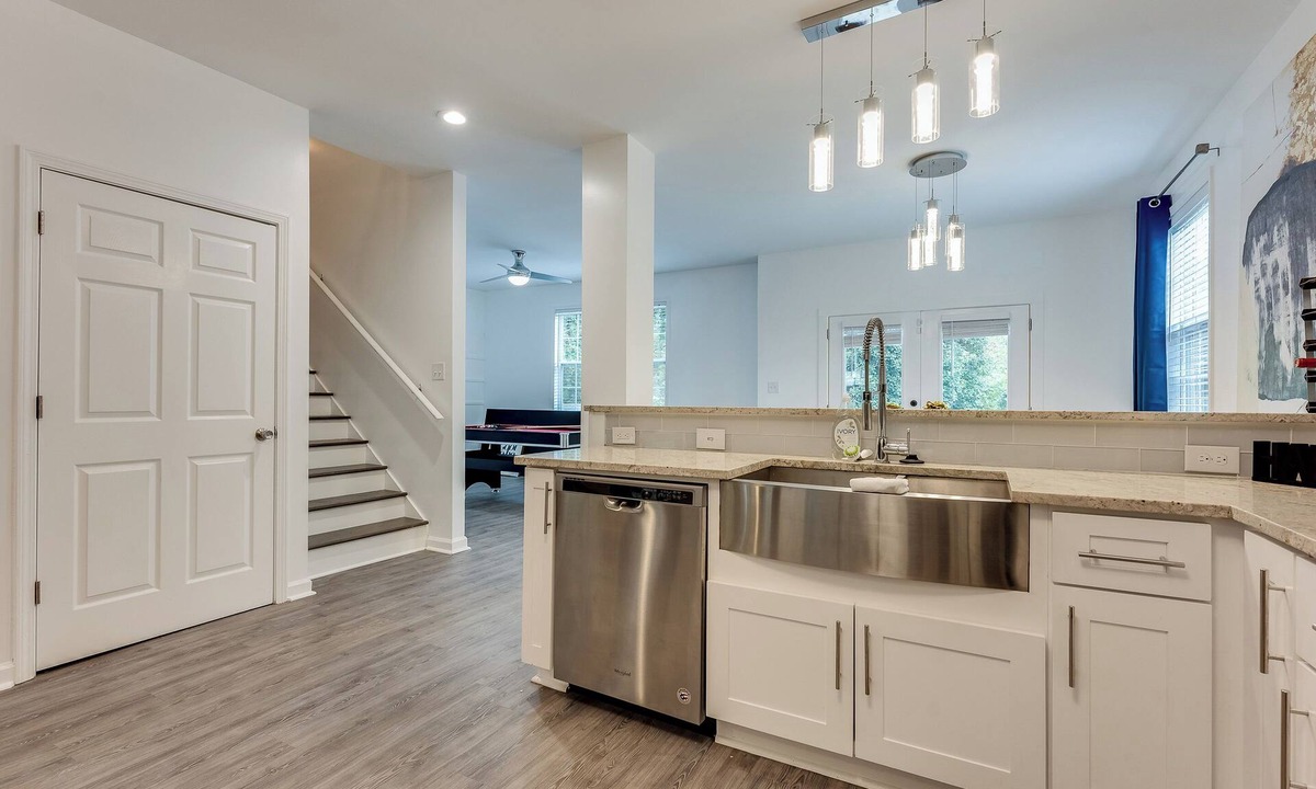 Sylvan Hills House | Elegant Atlanta Home - Self Check-in