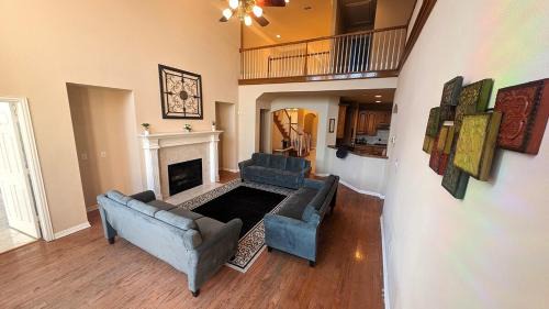 Richardson House | Elegant, comfy, a retreat with Pool
