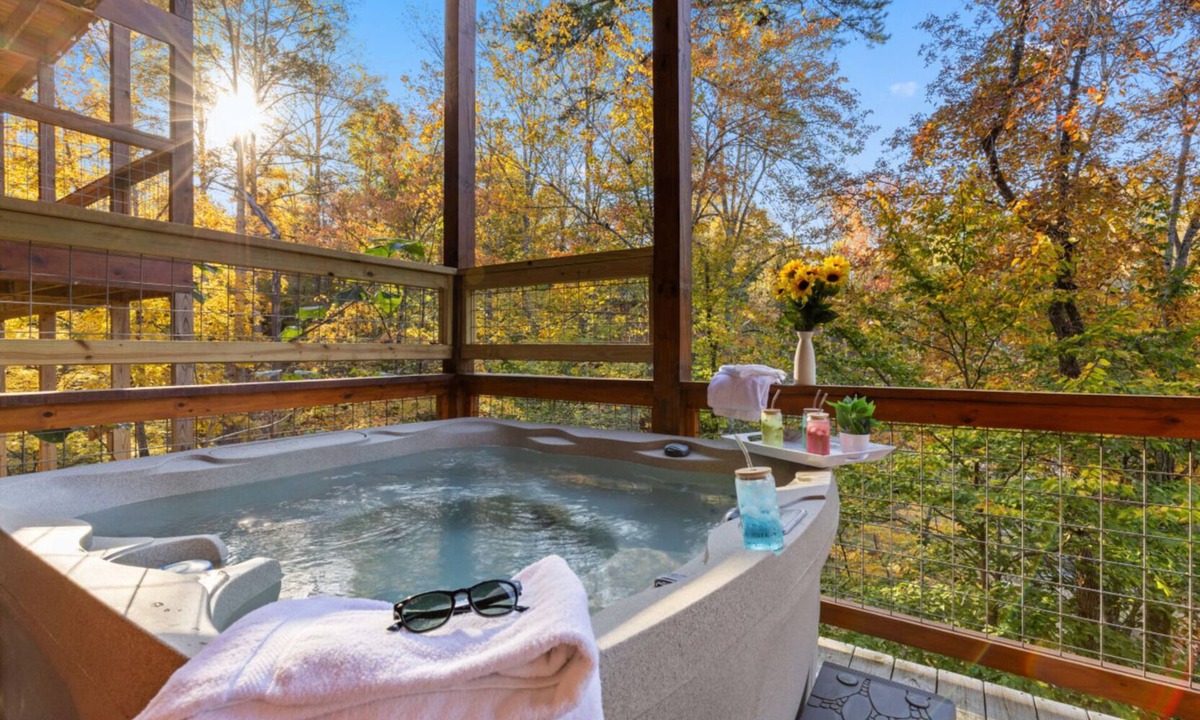 Pigeon Forge Cabin | Elegant Elite Estate By Ghosal Luxury Lodging