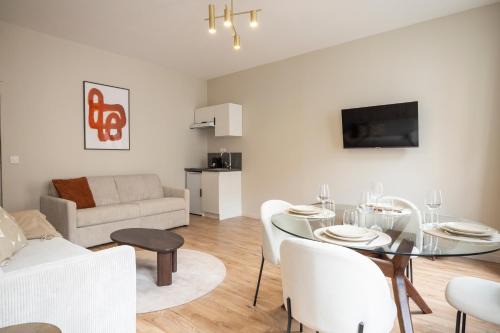 Le Pre-Saint-Gervais Apartment | Elegant, fully-equipped, air-conditioned accommodation