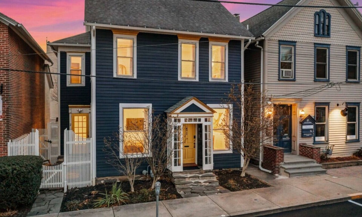 Stroudsburg House | Elegant Historic 5BR Home in Downtown Stroudsburg