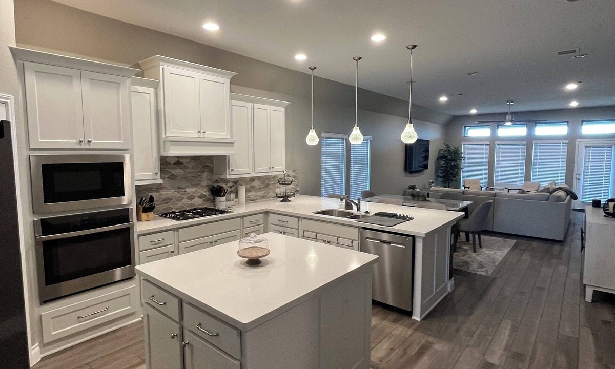 Kyle House | Elegant home centrally located between Austin and San Antonio