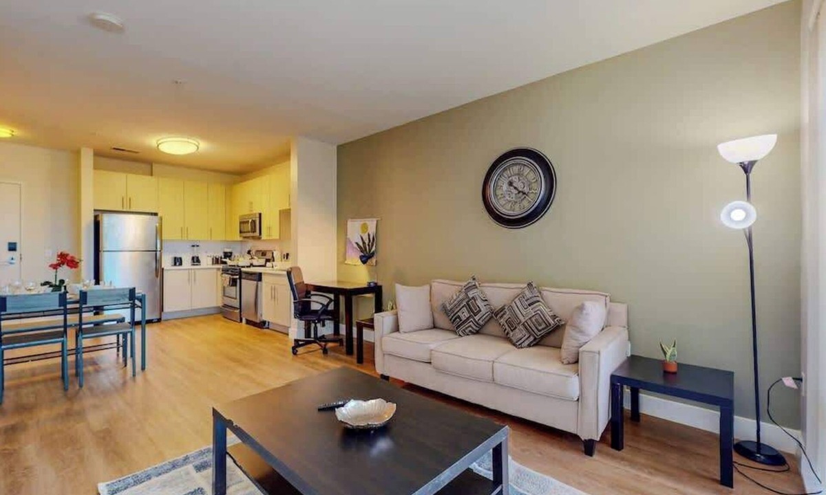 Downtown Apartment | Elegant Home