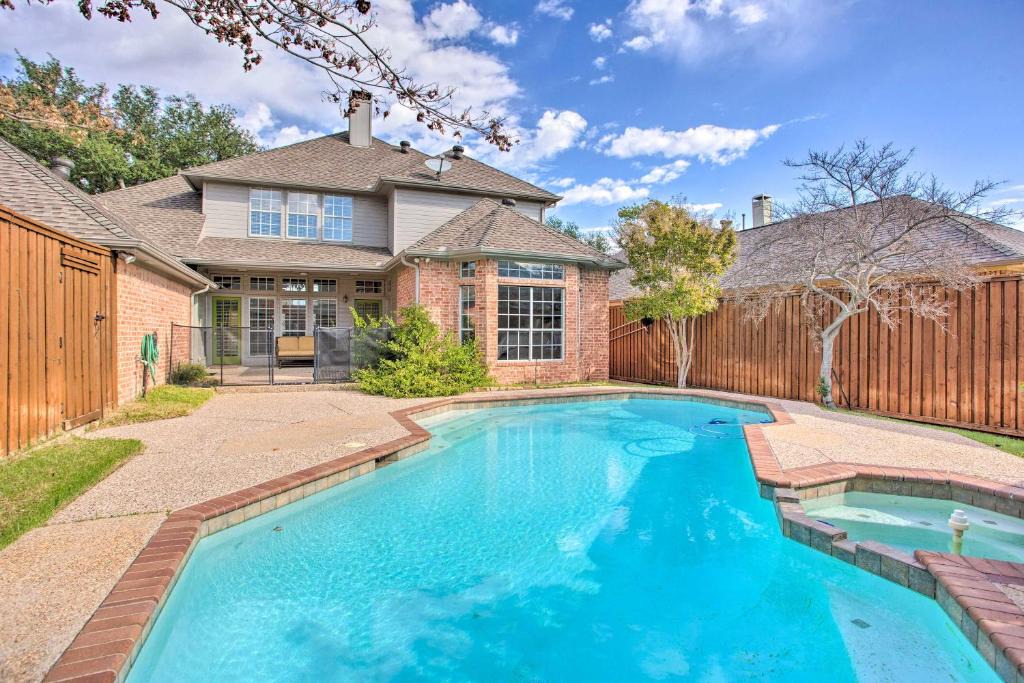 Plano House | Elegant Plano Home w/Private Outdoor Pool!