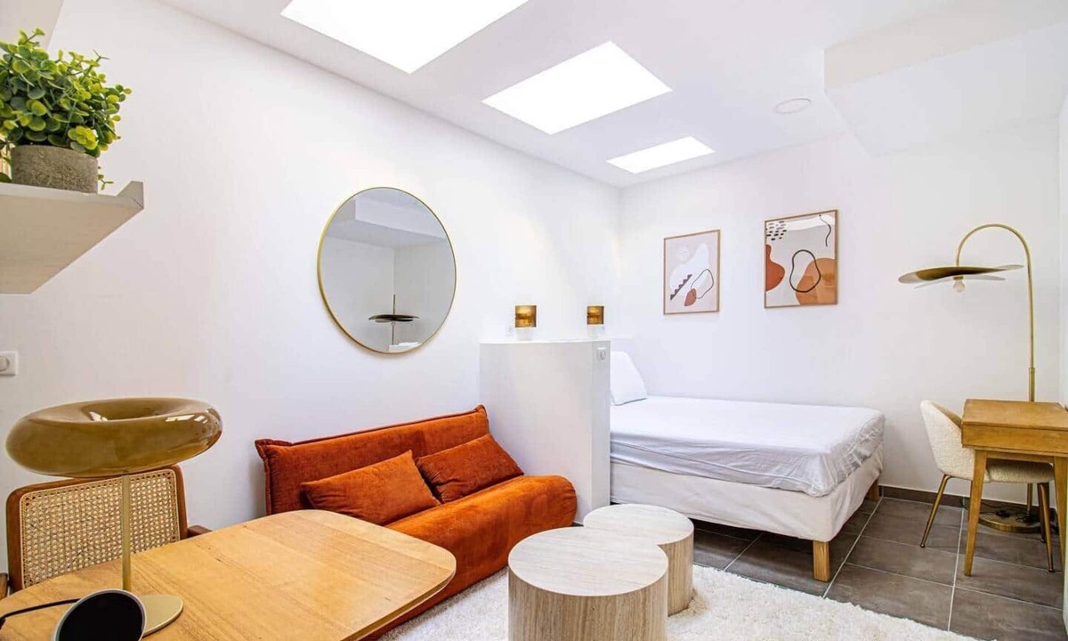 Plaisance Apartment | Elegant Renovated Apartment in Plaisance Pernety