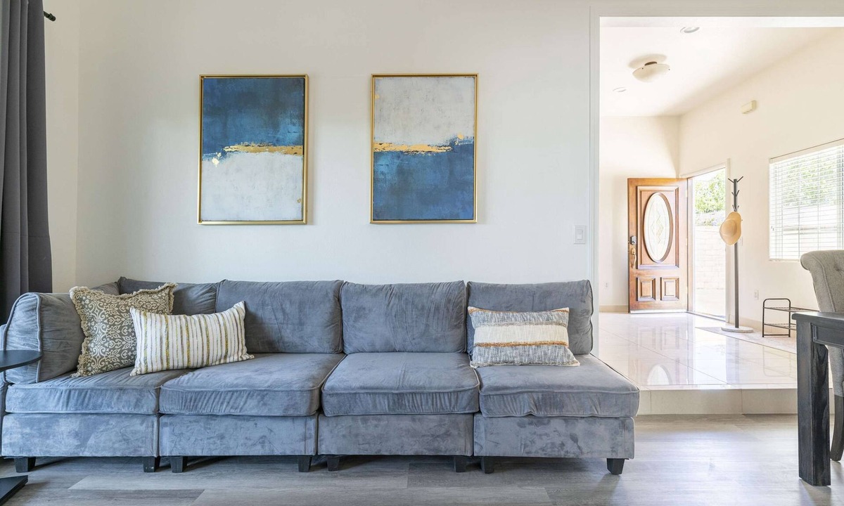 South San Gabriel House | Elegant Retreat Modern Comforts, Prime Location