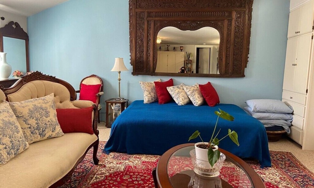 Claremont House | Elegant Spacious Private Studio ~ Upscale Berkeley