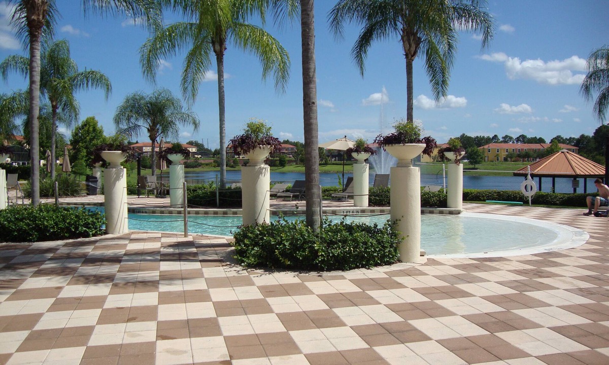 West Kissimmee House | Elegant, Spacious Townhome within 4 Miles to Walt Disney World