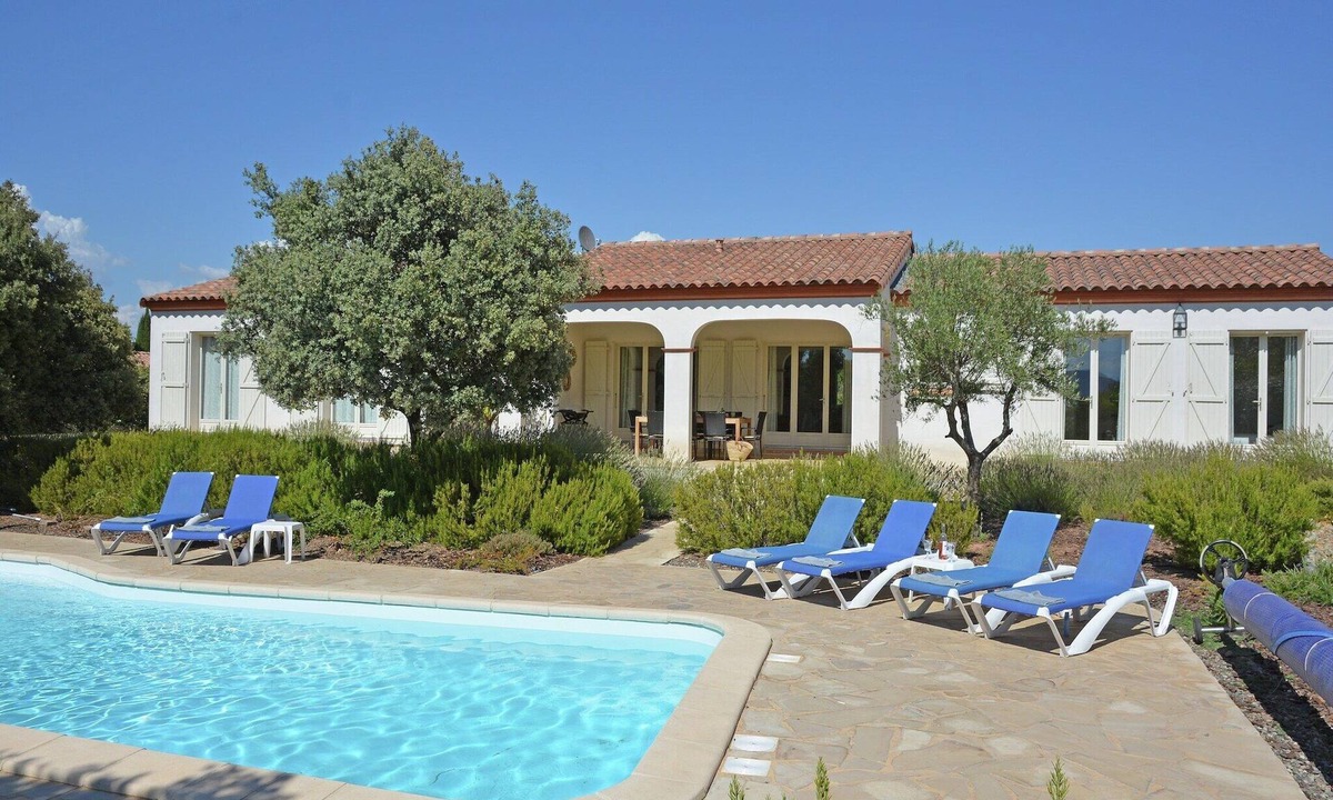 Escales Villa | Elegant Villa in Escales