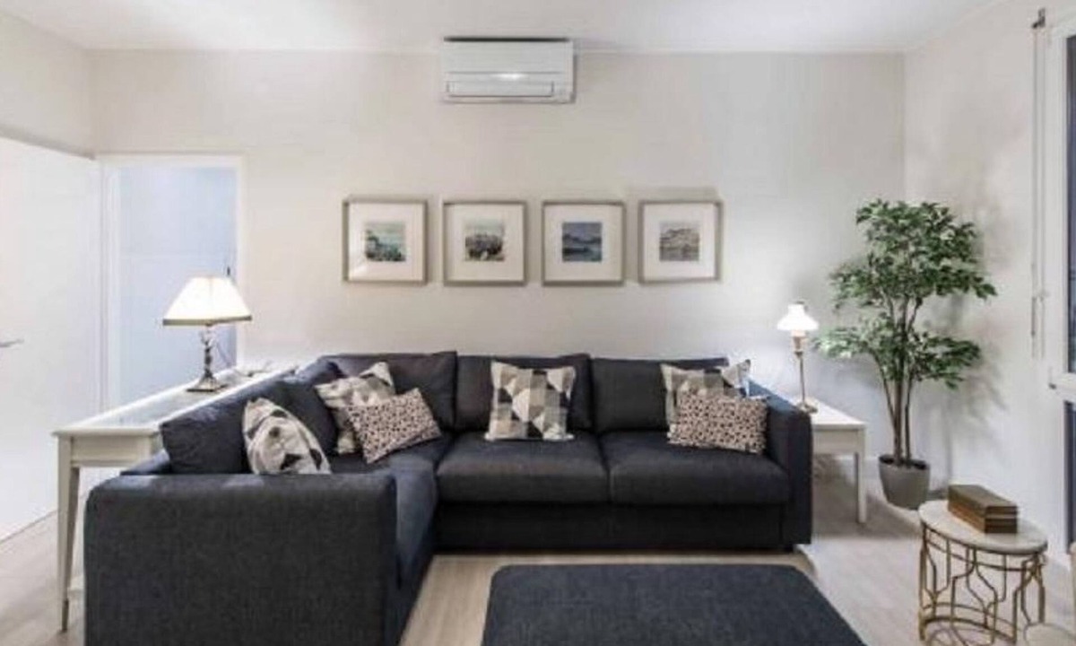Lugano Apartment | Elegante Penthouse-Wohnung mit Seeblick by Interhome