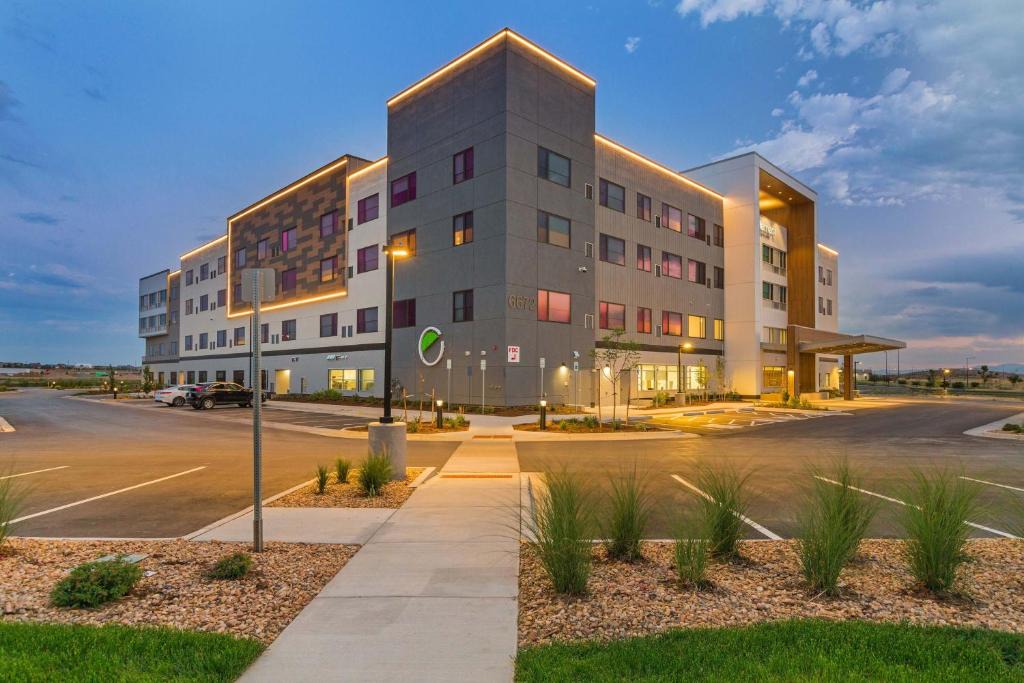 Dupont Hotel | Element by Marriott Denver International Airport