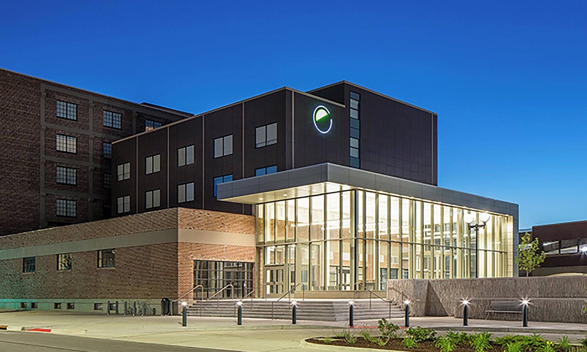 Moline Hotel | Element Moline