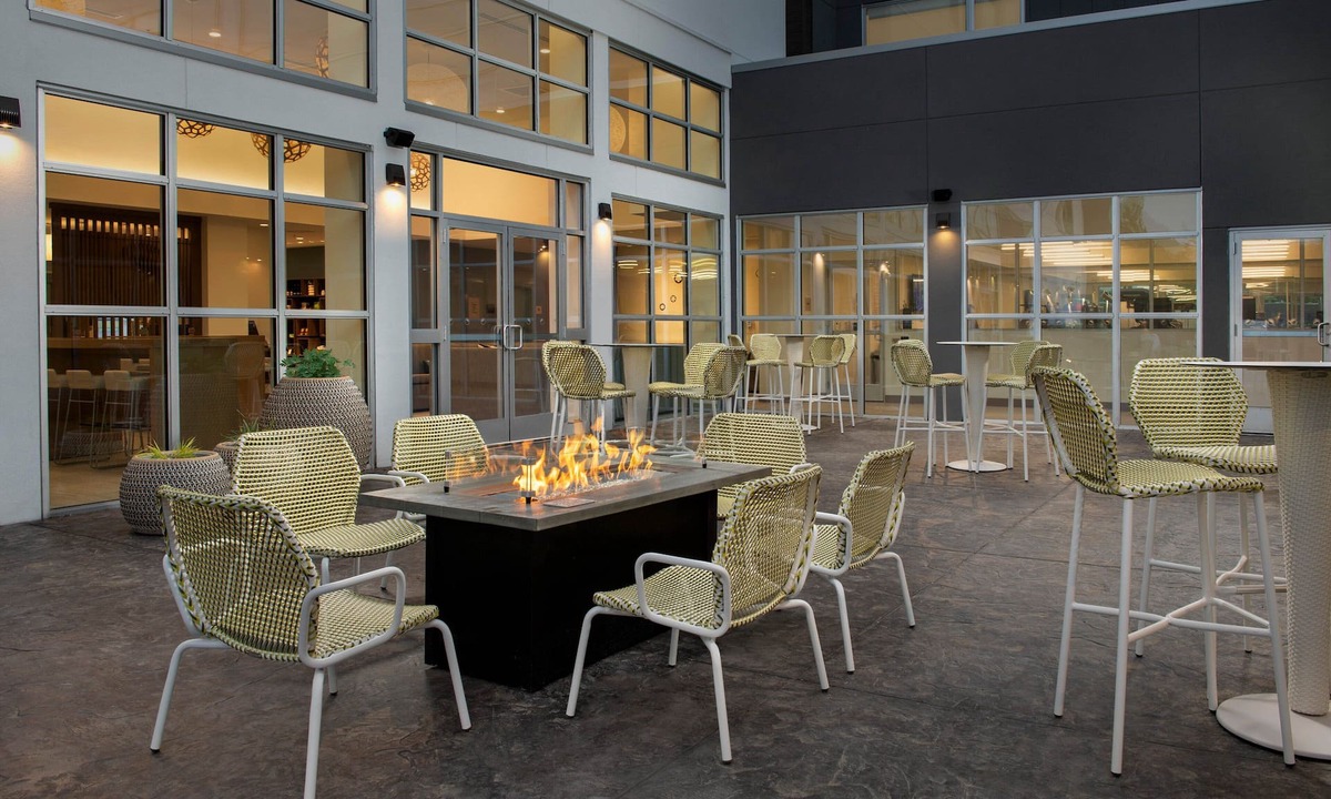 Five Oaks Hotel | Element Portland Beaverton