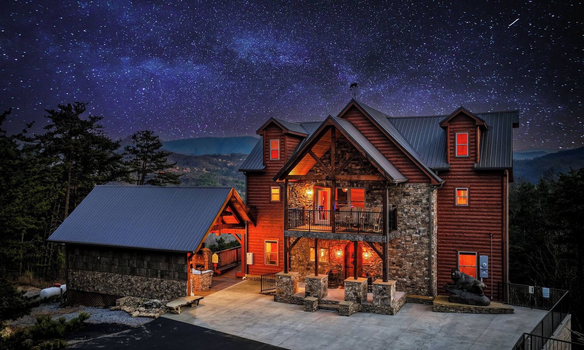 Sevierville Cabin | Elevator! Indoor Pool, 2 Arcades, Outdoor Kitchen and Firepit 8per Hot Tub