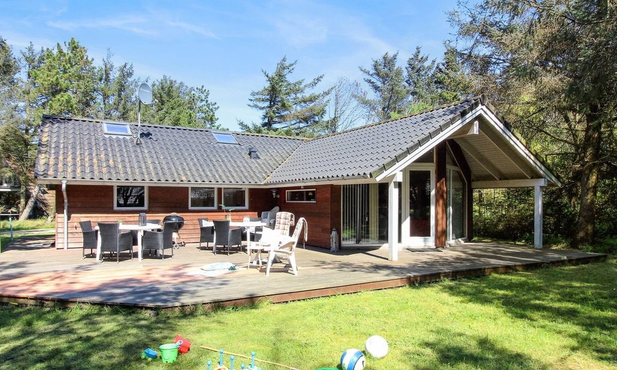 Harboore House | "Elfrun" - 250m from the sea by Interhome