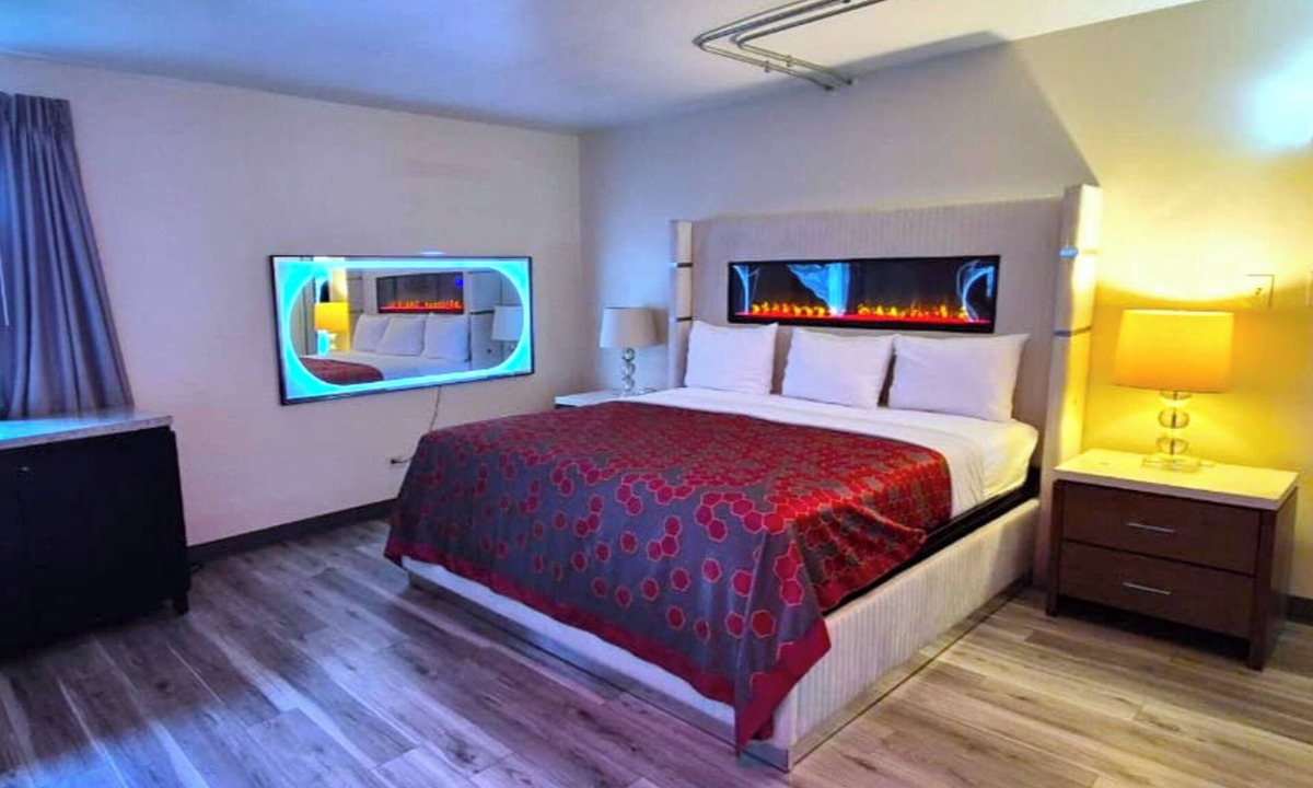 South Holland Hotel | Elite Inn & Suites South Holland Chicago