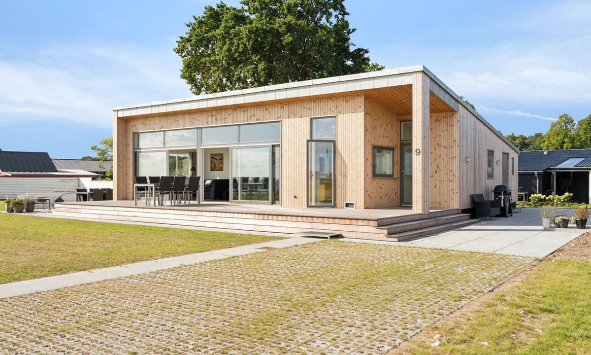 Grønninghoved Strand House | "Eljas" - 10m from the sea by Interhome