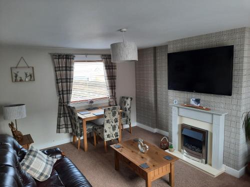 Wick Apartment | Ella's Hoose