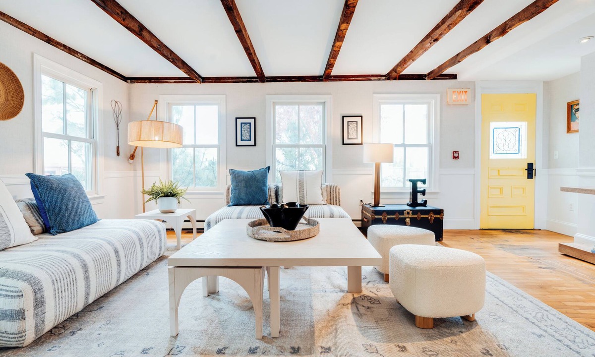 Provincetown Bed & Breakfast | Ellery Hotel Provincetown